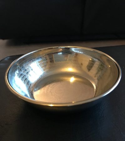 Drinking thousand cures drinking from a bowl inscribed with Surah Yasin